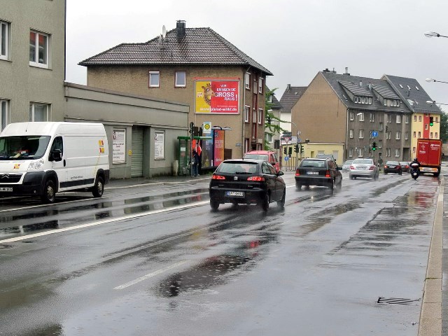 Plakat wirkt in Remscheid an der Freiheitstrasse