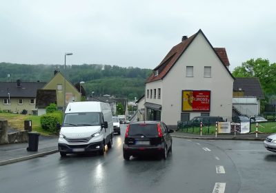 Wir bringen Sie in Wickede GROSS raus - Plakat wirkt!